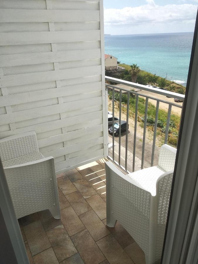 B&B Domus Piedigrotta ピッツォ エクステリア 写真