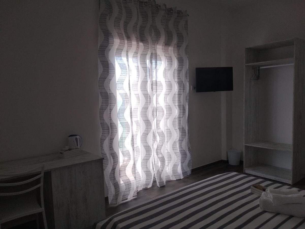 B&B Domus Piedigrotta ピッツォ エクステリア 写真