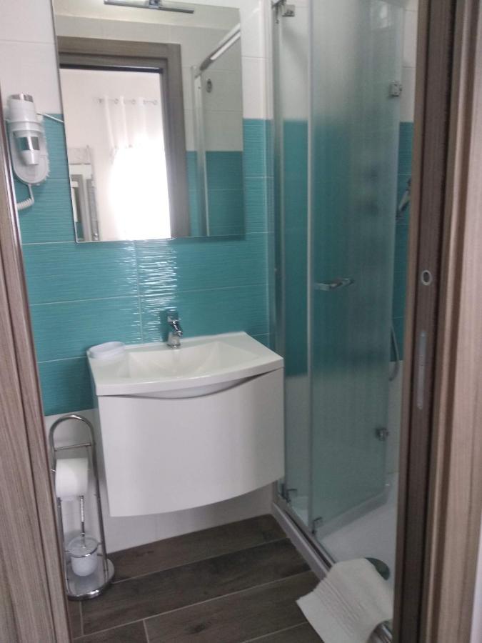 B&B Domus Piedigrotta ピッツォ エクステリア 写真