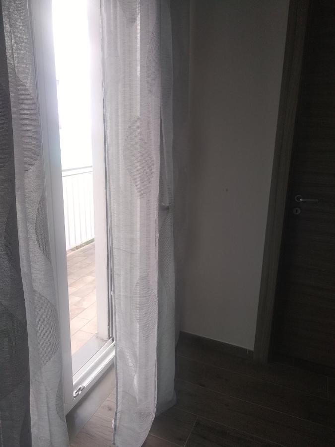 B&B Domus Piedigrotta ピッツォ エクステリア 写真